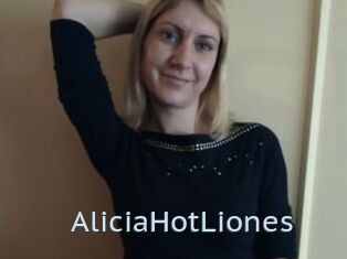 AliciaHotLiones