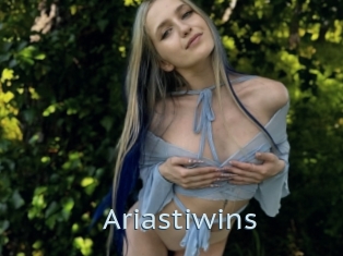 Ariastiwins