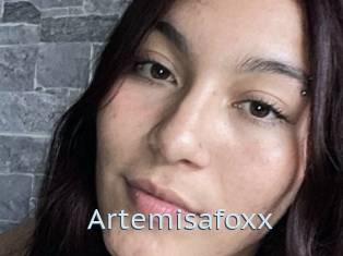 Artemisafoxx