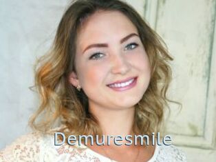 Demuresmile