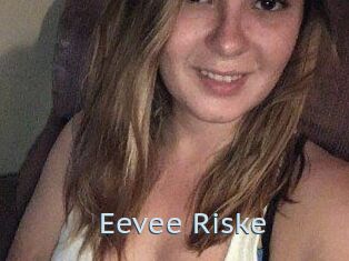 Eevee_Riske