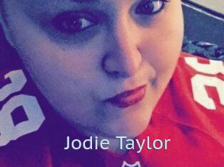 Jodie_Taylor