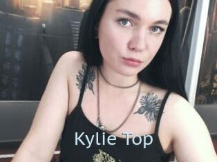 Kylie_Top