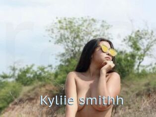 Kyliie_smithh