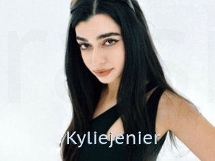 Kyliejenier