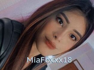 MiaFoxxx18