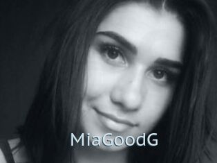 MiaGoodG