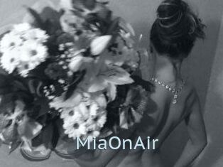 MiaOnAir