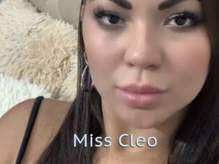 Miss_Cleo