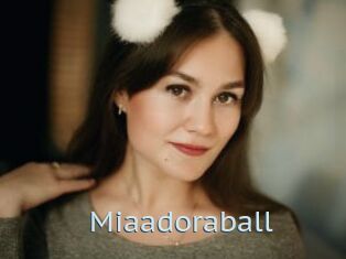 Miaadoraball