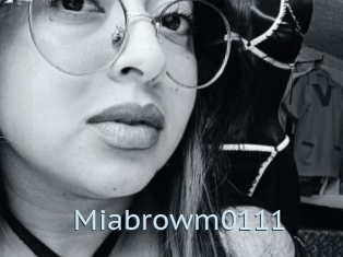 Miabrowm0111