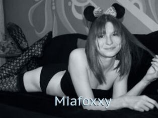 Miafoxxy