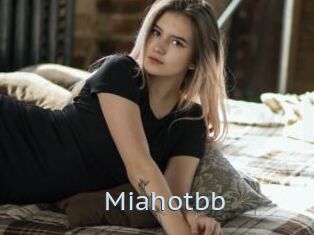 Miahotbb