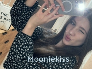 Mooniekiss