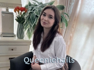 Queeniehails