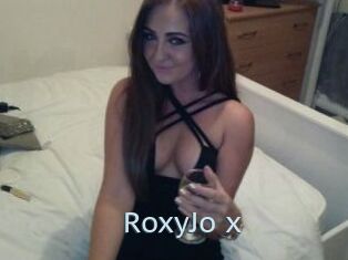 RoxyJo_x