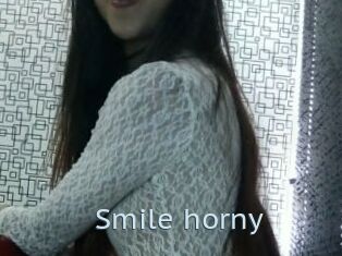 Smile_horny