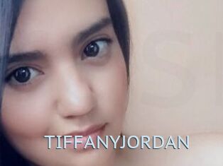 TIFFANYJORDAN Rasierte Moesen